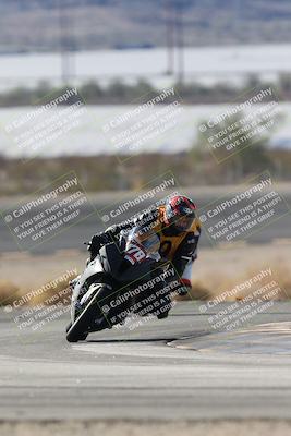 media/Nov-16-2025-Race Pace (Sun) [[8c5fa54630]]/Non Verified Riders (1st 20 Minutes)/1-Turn 14 (10am)/